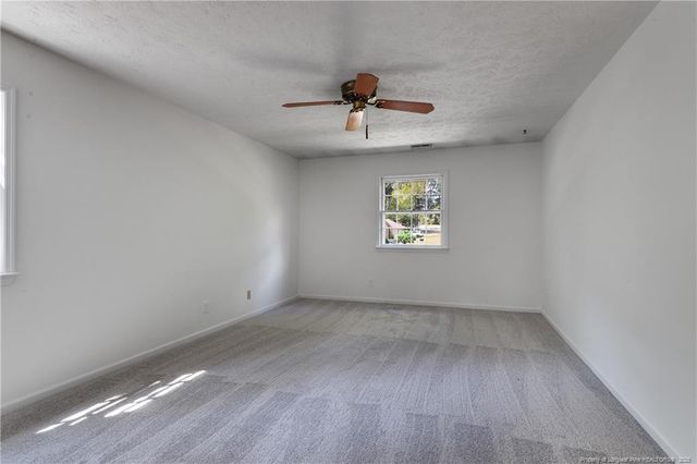 5605 Lockheart Circle, Fayetteville, NC 28303