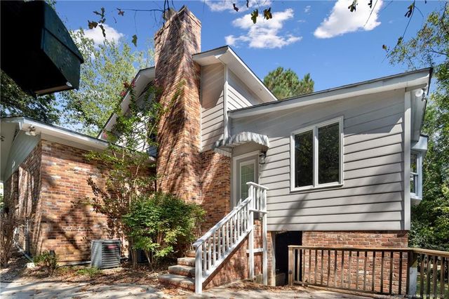 5605 Lockheart Circle, Fayetteville, NC 28303