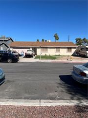4890 Idaho Avenue, Las Vegas, NV 89104