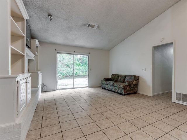 4912 Gaines Street, Oklahoma City, OK 73135