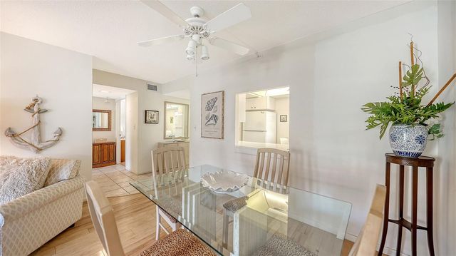 1257 S PORTOFINO DRIVE 203, Sarasota, FL 34242