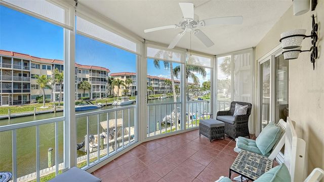 1257 S PORTOFINO DRIVE 203, Sarasota, FL 34242