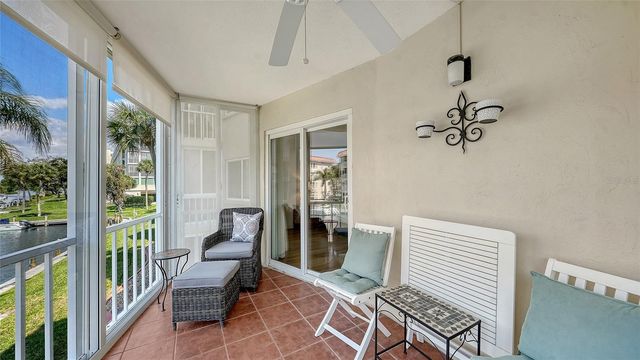 1257 S PORTOFINO DRIVE 203, Sarasota, FL 34242