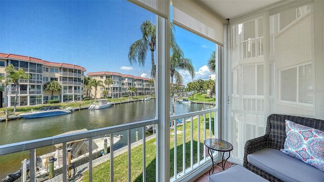1257 S PORTOFINO DRIVE 203, Sarasota, FL 34242