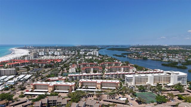 1257 S PORTOFINO DRIVE 203, Sarasota, FL 34242