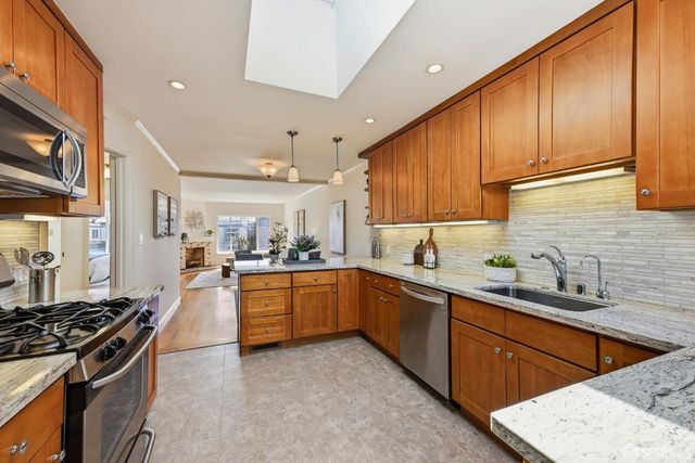 3626 Ulloa Street, San Francisco, CA 94116