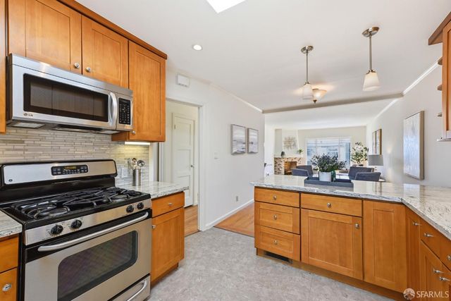 3626 Ulloa Street, San Francisco, CA 94116