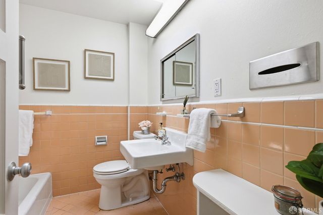 3626 Ulloa Street, San Francisco, CA 94116