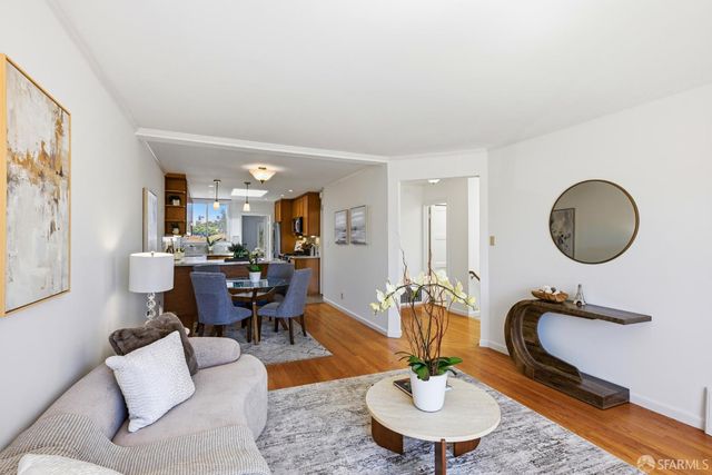 3626 Ulloa Street, San Francisco, CA 94116