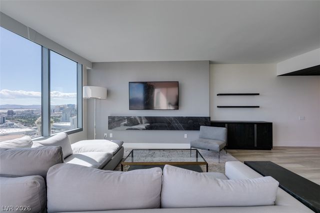 322 Karen Avenue 3902, Las Vegas, NV 89109