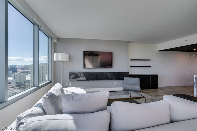 322 Karen Avenue 3902, Las Vegas, NV 89109