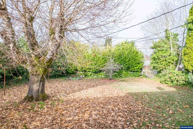 583 Manbrin Dr N, Keizer, OR 97303