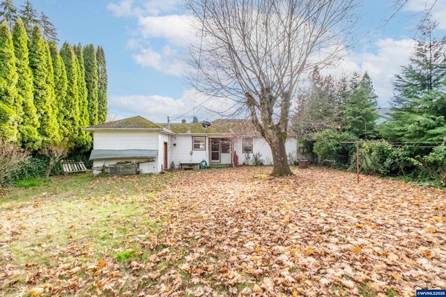 583 Manbrin Dr N, Keizer, OR 97303