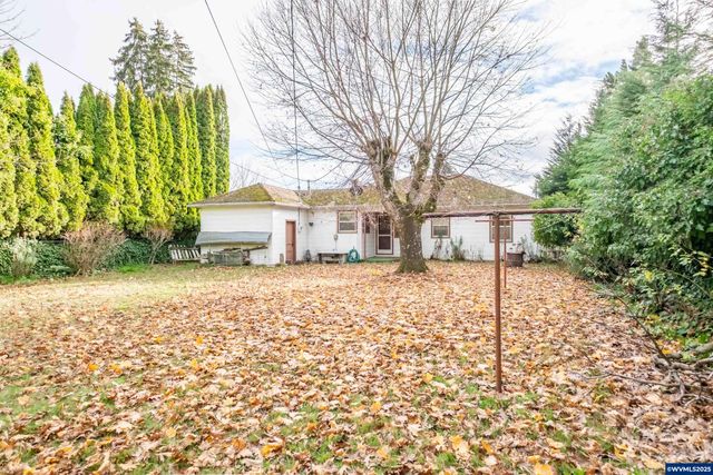 583 Manbrin Dr N, Keizer, OR 97303