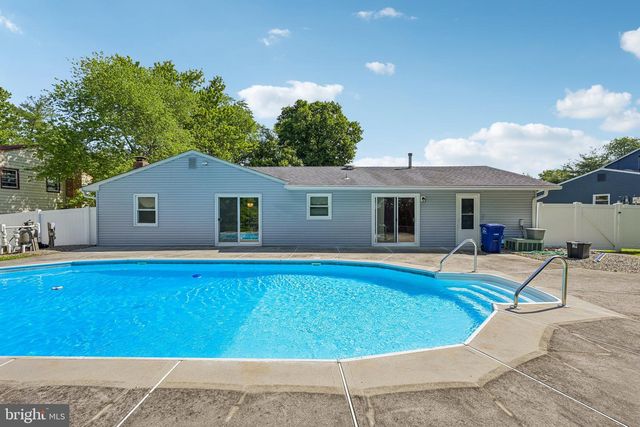 46 TRINITY TURN, Willingboro, NJ 08046