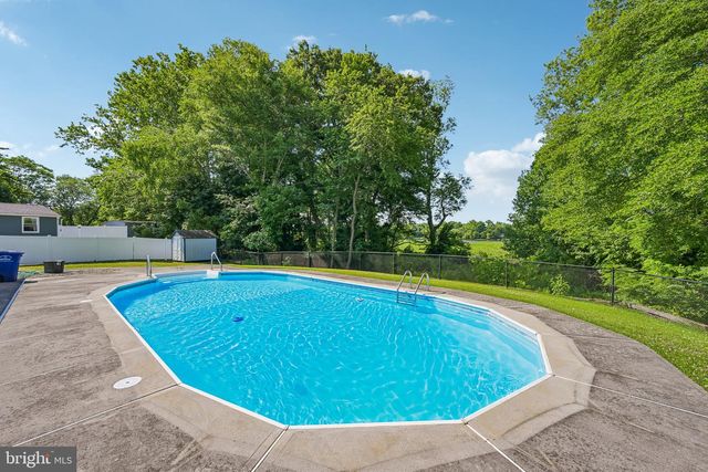 46 TRINITY TURN, Willingboro, NJ 08046