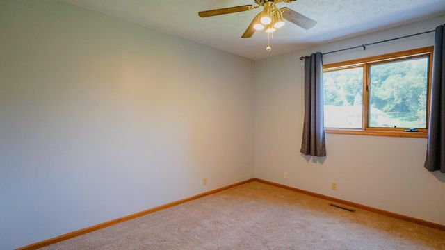 12075 WALDON Circle, Council Bluffs, IA 51503