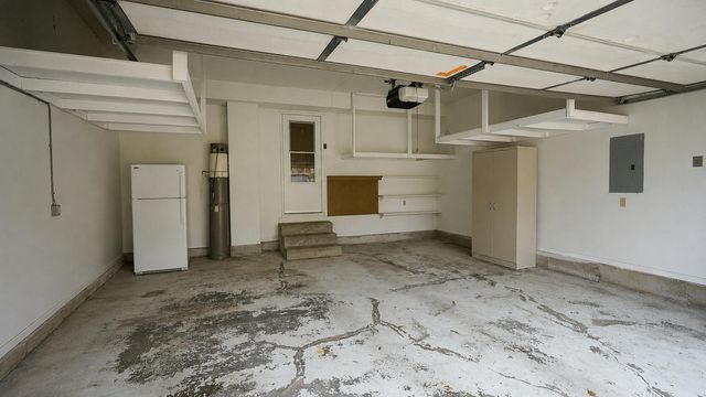 12075 WALDON Circle, Council Bluffs, IA 51503