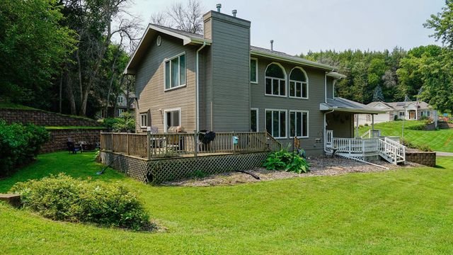12075 WALDON Circle, Council Bluffs, IA 51503