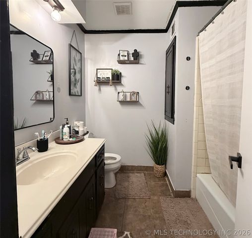 1507 Sunny Lane, Ardmore, OK 73401