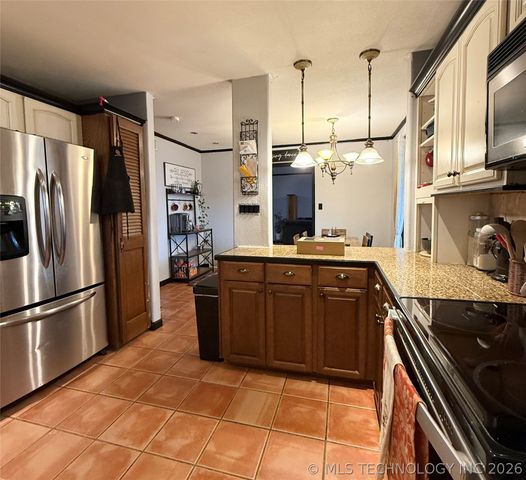1507 Sunny Lane, Ardmore, OK 73401