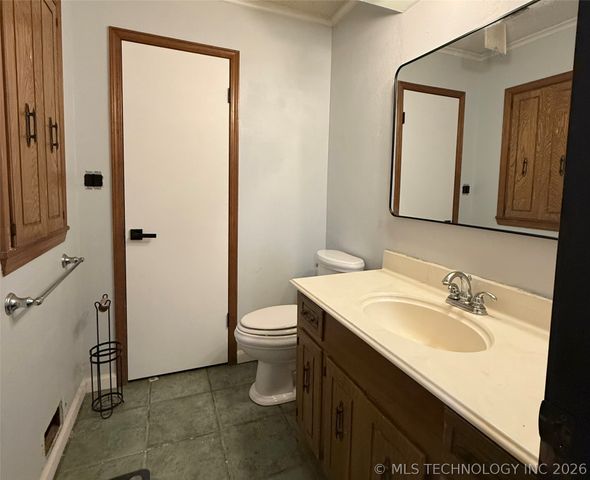1507 Sunny Lane, Ardmore, OK 73401