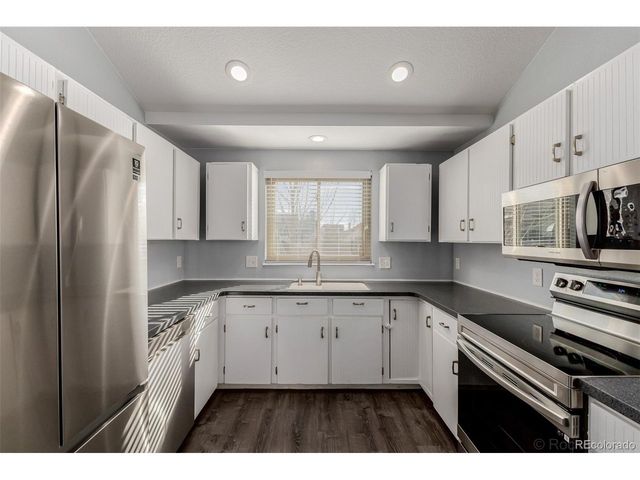 18373 E Union Dr, Aurora, CO 80015