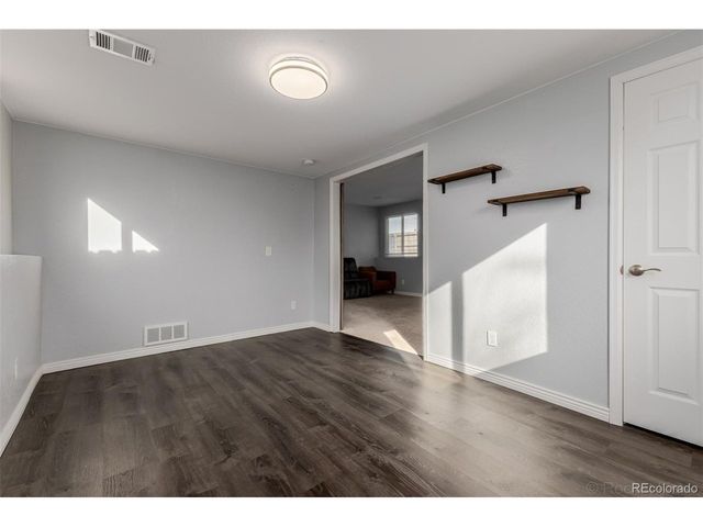 18373 E Union Dr, Aurora, CO 80015