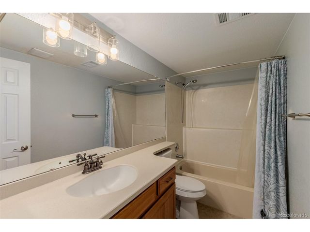 18373 E Union Dr, Aurora, CO 80015