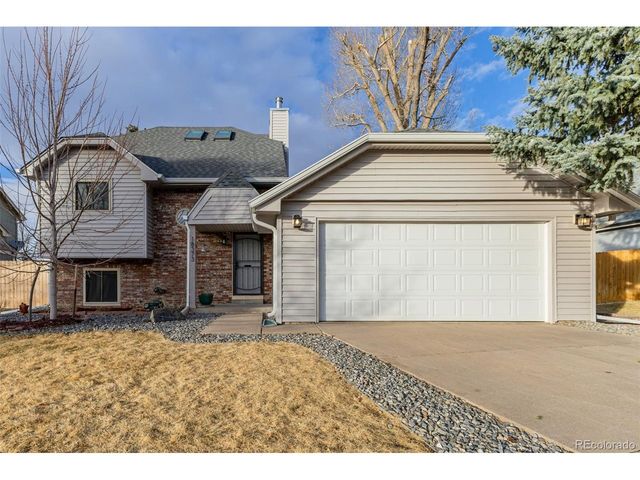 18373 E Union Dr, Aurora, CO 80015