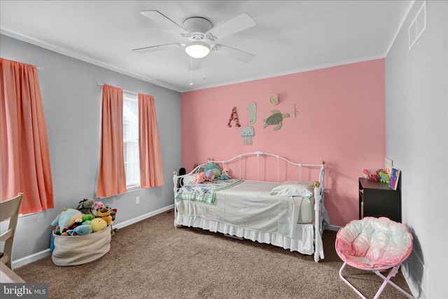 14 WEISER CT, Womelsdorf, PA 19567