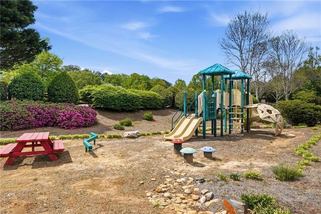 2965 Hoyle Farm Drive SW, Marietta, GA 30064