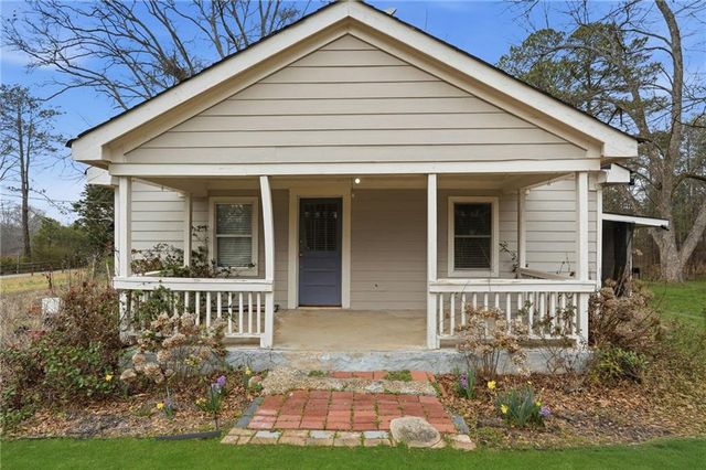 45 Russell Road, Lawrenceville, GA 30043