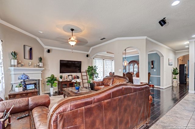 14822 Poplar Pass, San Antonio, TX 78254