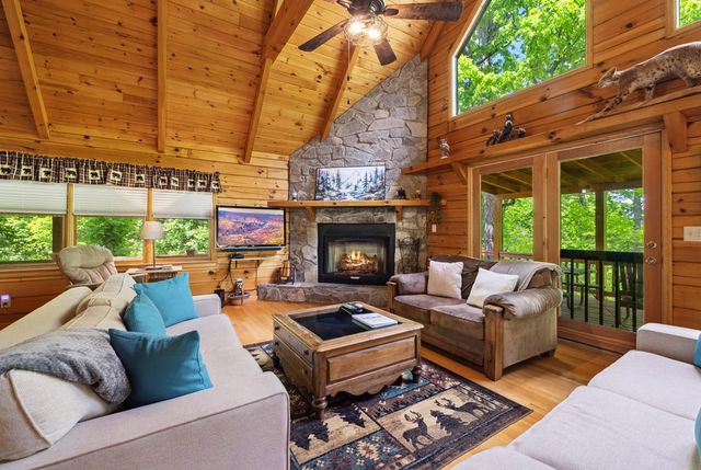 1600 My Mountain Road, Morganton, GA 30560