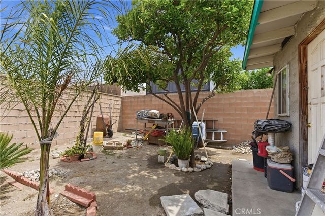 5538 N Aspan, Azusa, CA 91702