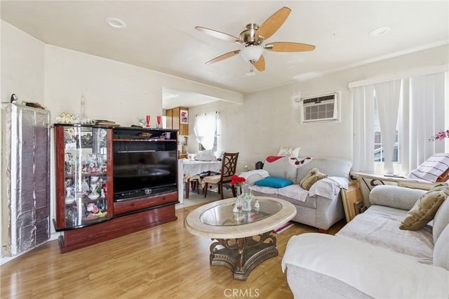 5538 N Aspan, Azusa, CA 91702
