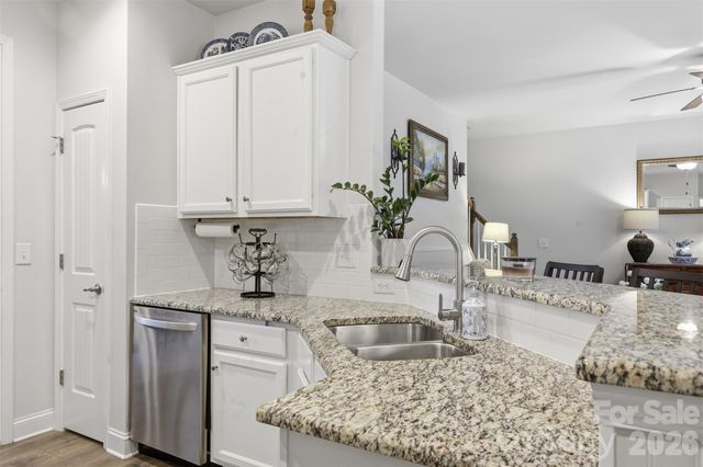189 Hunters Hill Drive, Statesville, NC 28677