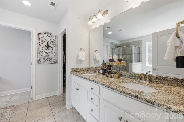 189 Hunters Hill Drive, Statesville, NC 28677