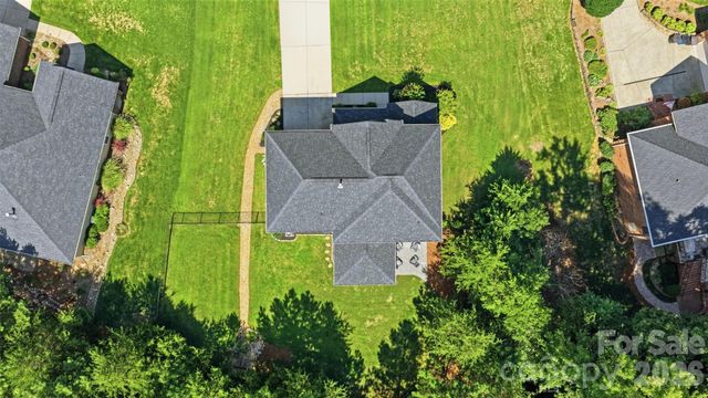 189 Hunters Hill Drive, Statesville, NC 28677