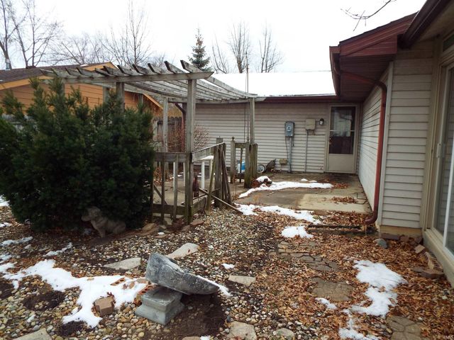 1110 Trick Avenue, Fort Wayne, IN 46808