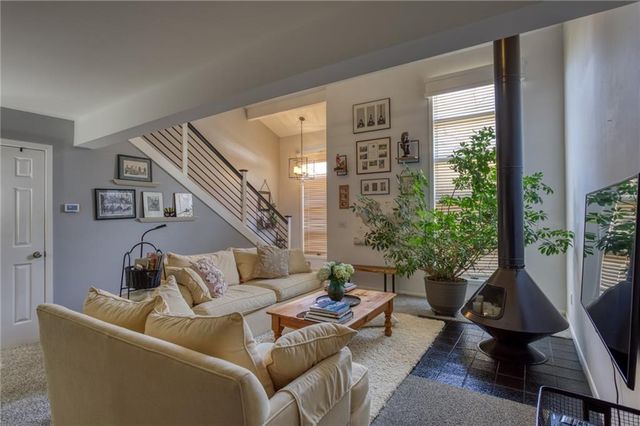 5122 Lamar Avenue, Mission, KS 66202