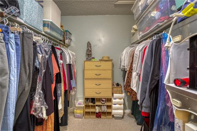 5122 Lamar Avenue, Mission, KS 66202