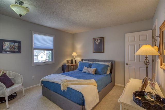 5122 Lamar Avenue, Mission, KS 66202