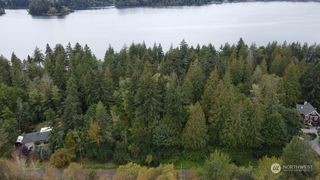 7047 Kellogg Drive NE, Olympia, WA 98516