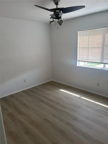 731 Raphael, Corona, CA 92882