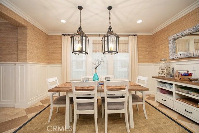 208 E Balboa Boulevard, Newport Beach, CA 92661