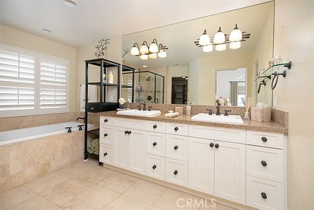 208 E Balboa Boulevard, Newport Beach, CA 92661