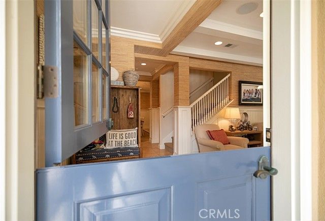 208 E Balboa Boulevard, Newport Beach, CA 92661