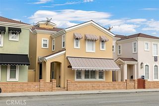 208 E Balboa Boulevard, Newport Beach, CA 92661